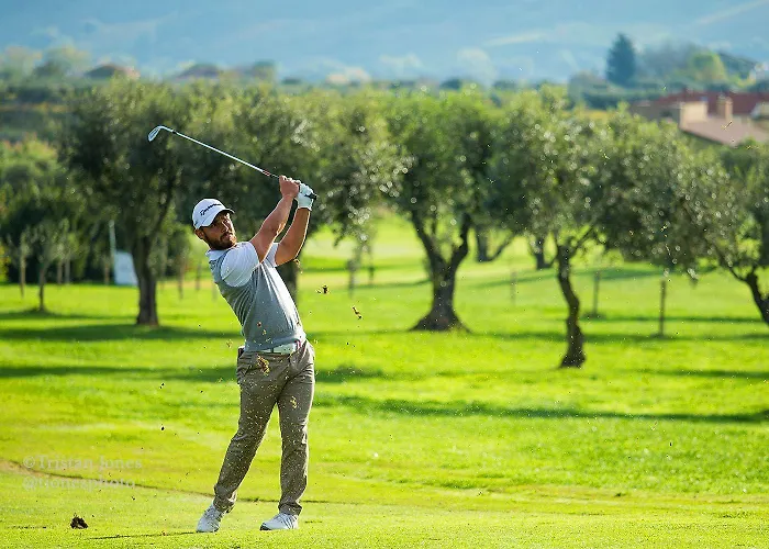 Pescara Al Golf - Tiger Woods *